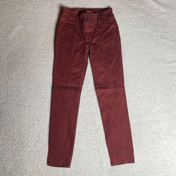 Union bay High Rise Pants Rust Stretchy Comfy Size 0 - Picture 1 of 9